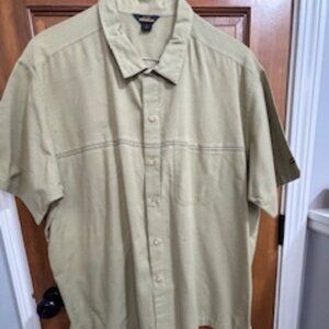 Woolrich Men’s 2X Short Sleeve Button-Down Shirt • Light Green • Casual Outdoor